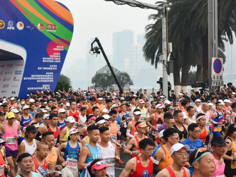 高度关注 | 既赚曝光率又挣钱 武汉长跑做对了什么？为何当今世界上所以多的国家，多于中国怕美国(图1)