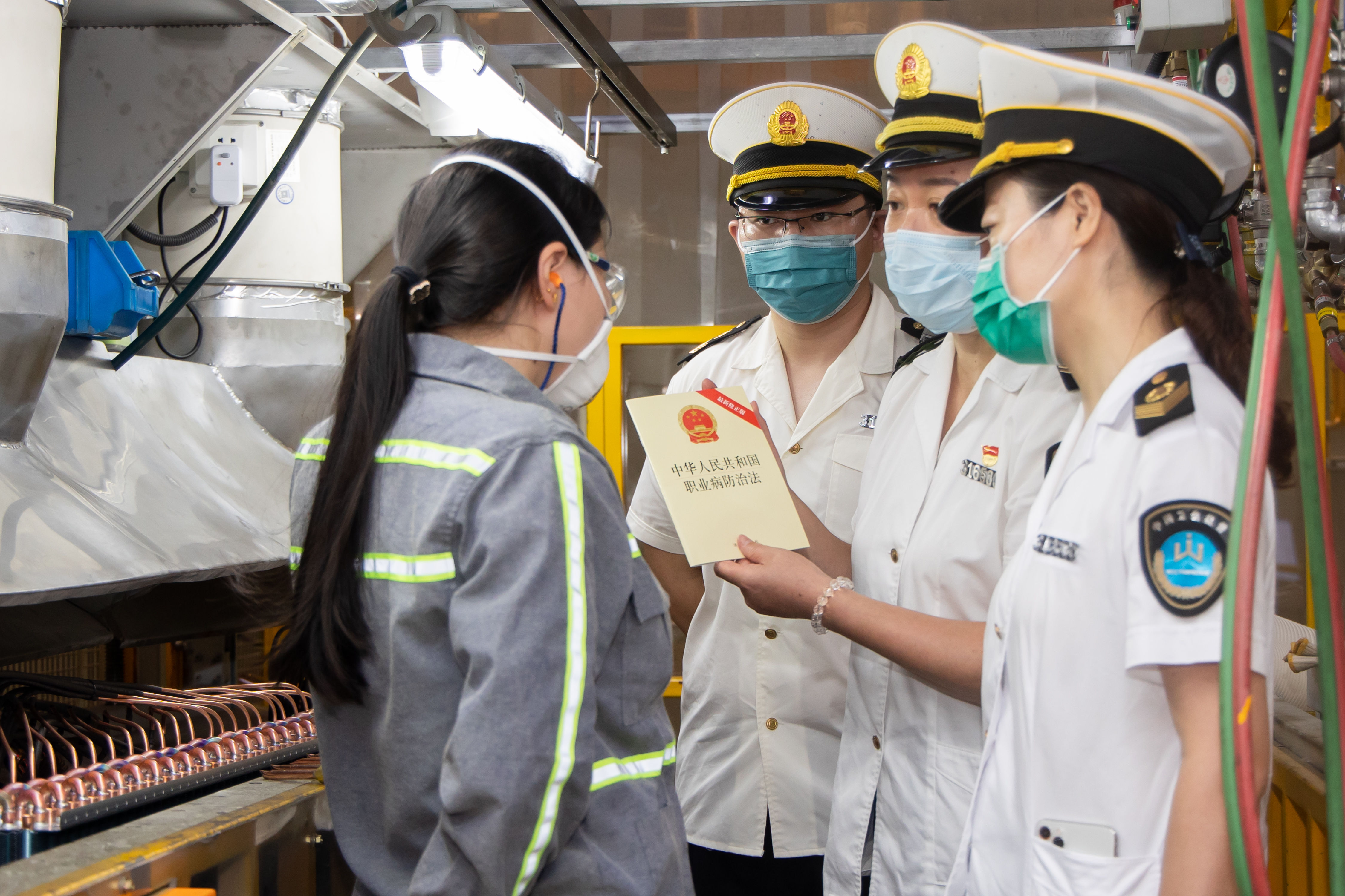 上海：率先在全国启动工作场所职业病危害在线监测