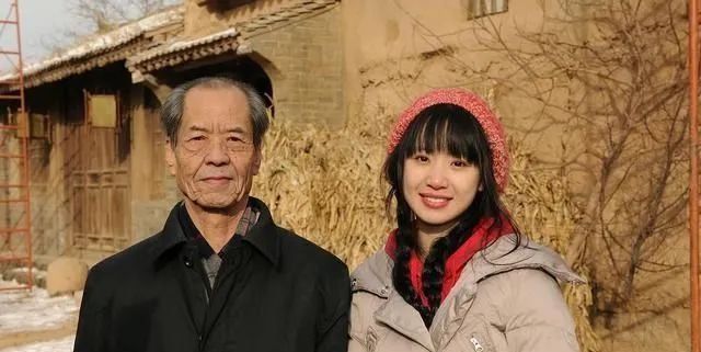  加戏|他们都是让人尴尬的“加戏咖”？