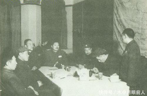 总理|他曾是任弼时的警卫队长，建国后成副总理，他的秘书也成了正国级