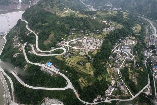 远期余震|一次大地震的余震,可以持续多久?|思客问答