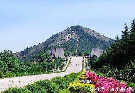 皇陵|盗墓界的“祖师爷”, 18座唐皇陵挖了17座, 只有一座不敢挖, 一挖就出怪事