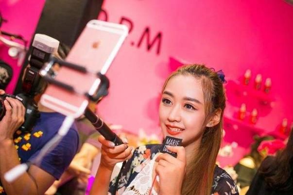  后浪可畏|网红够不够红？就看你上没上过这个节目吧