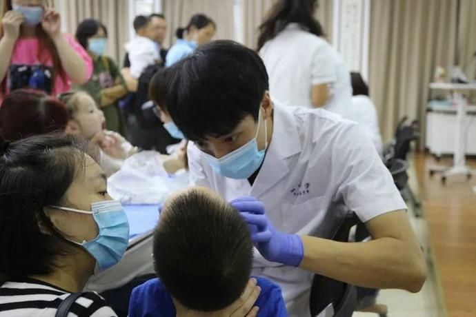  心动|心动的信号3：嘉宾目前现状，女3瘦了一圈，女1遭路人偷拍