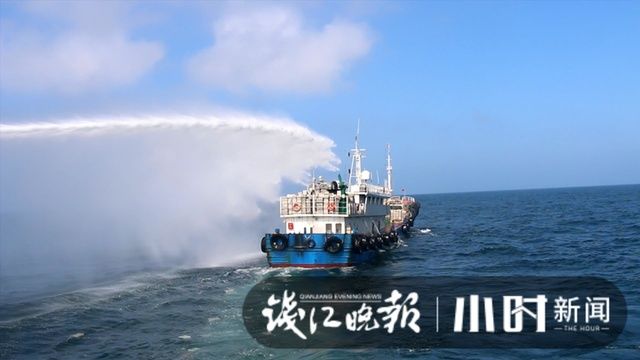 渔船|临近开渔，部分渔民偷偷出海捕捞，结果这艘渔船被动用了水炮