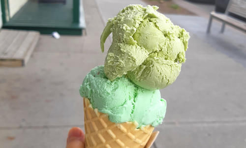 天凯乐|6种“奇葩”网红冰淇淋,新奇口味高人气,网友:第3种吃了会醉?