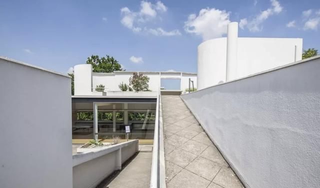 悲剧|设计再牛,也会翻车!扎哈、赖特、柯布西耶的“悲剧”