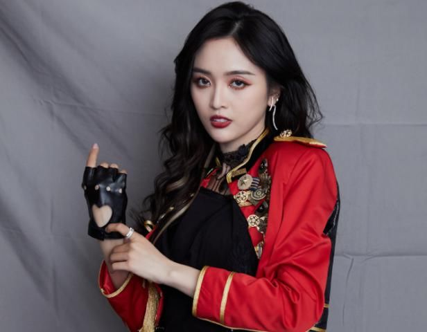  前辈|乐华“最火”的5大艺人，王一博仅排第二，榜首是前辈的他！