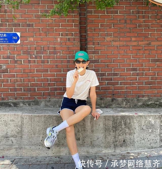 运动服|早秋穿什么?今年流行什么?运动服也能这么时髦你知道吗?