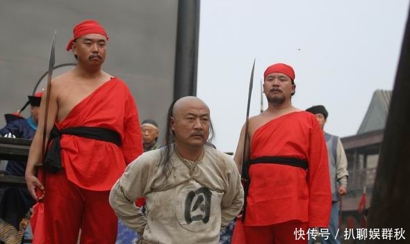 乾隆|乾隆晚年退位后的三年,都干了些什么?搬家、纳妃和杀人