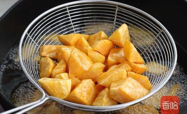 做法|红薯别只用来熬粥,试试这种做法,清甜酥脆饱腹减脂