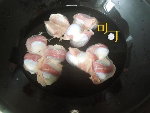  不腻|夏天最好吃的肉食做法，不红烧不白切，咸香有味，爽口不腻