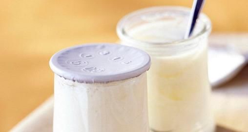  酸奶|爱舔酸奶盖的人，身体这些变化，可以看出来