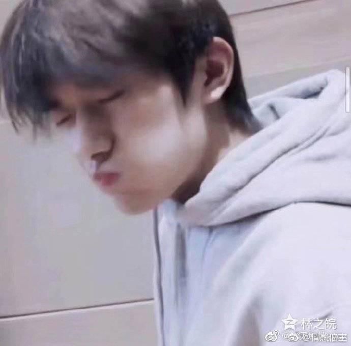  玺子|女友视角的易烊千玺来啦 又是被玺子哥迷倒的一天