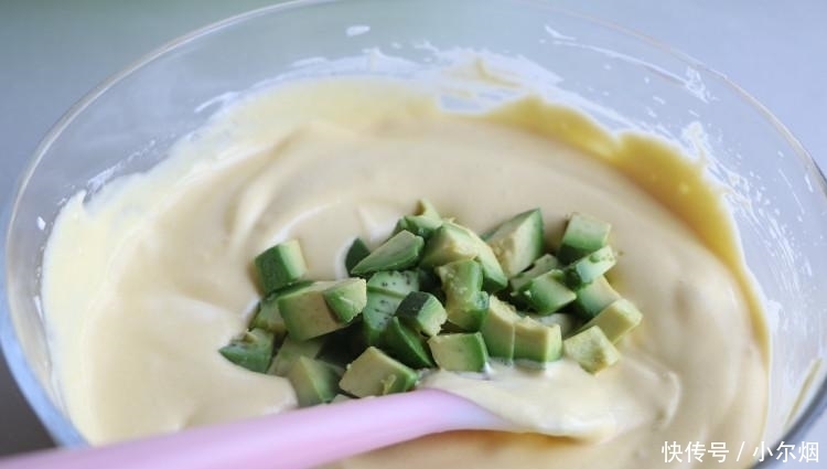 连吃|女儿不爱吃小米, 换个方法做成早餐, 连吃3天每次都吃撑, 太香了