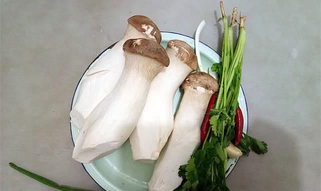 2茶匙|天气热没胃口?这道凉菜绝对开胃!比肉还好吃,关键是不贵!