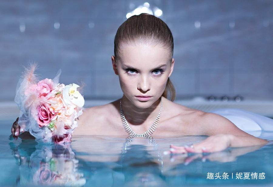 当天|结婚当天婆家弄哭伴娘，新郎护亲妈，新娘直言俺不嫁了