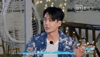  话痨|酷盖王一博开启话痨模式 王板仔的《夏日冲浪店》安利小课堂开课啦！