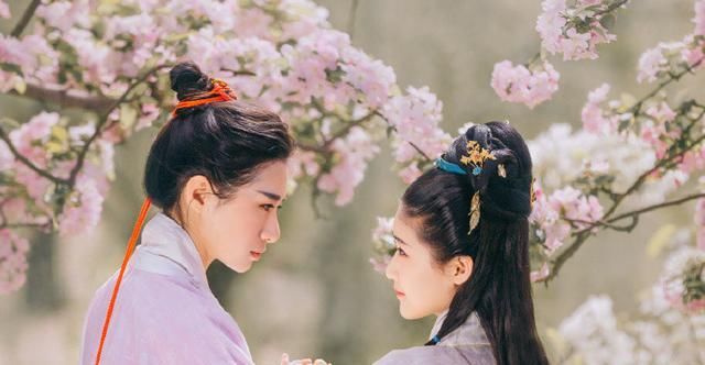  看得出来|2020CJ：玩国风这小姐姐是专业的！武装红妆样样精通，太飒了