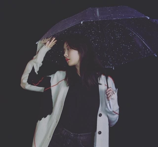 霸气|THE9成员赵小棠穿搭汇总,私服穿搭衣品吸睛,一张冷漠脸霸气十足