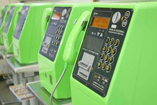  寻呼机|曾经别在裤腰带上的黑色小玩意，承载了几代人的回忆