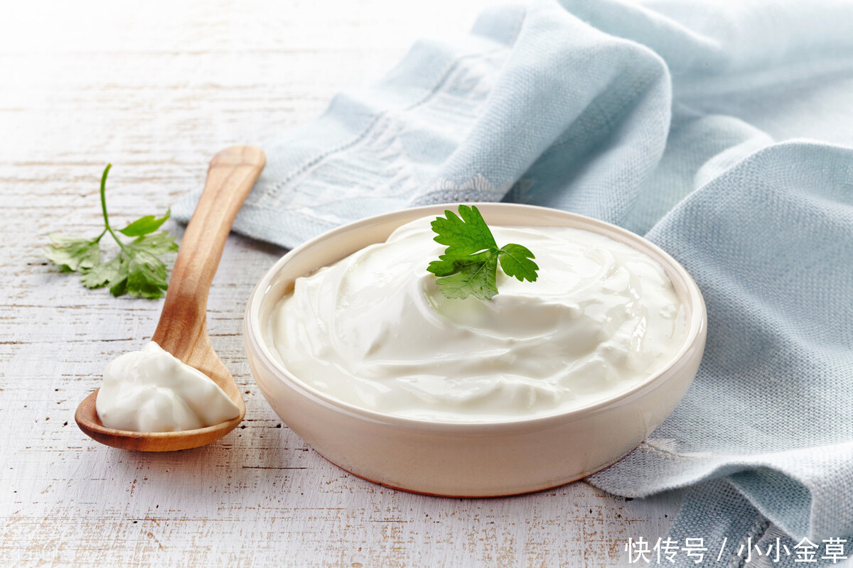 搅拌型酸奶|你也会舔酸奶盖吗?