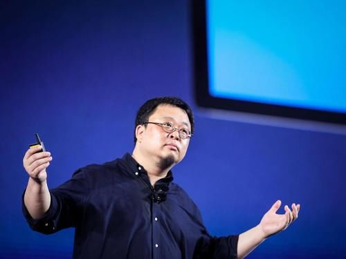  观众|从《密逃》到《脱口秀》，半年救场3个节目，大张伟真乃神人