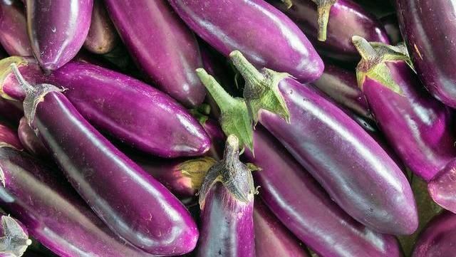 冬天|秋天这菜不怕过期，买30斤囤起来，冬天拿出来，怎么做都好吃