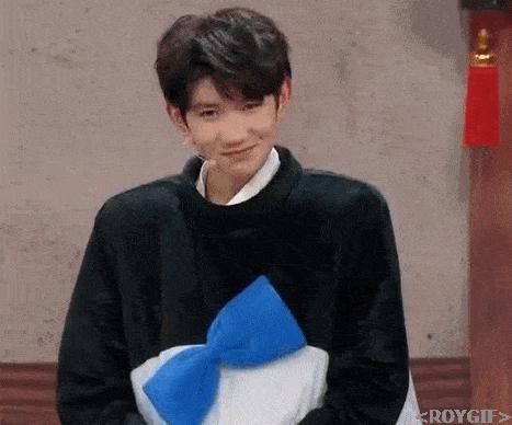  王源|晴天宝宝王源来袭 阳光温暖的大男孩