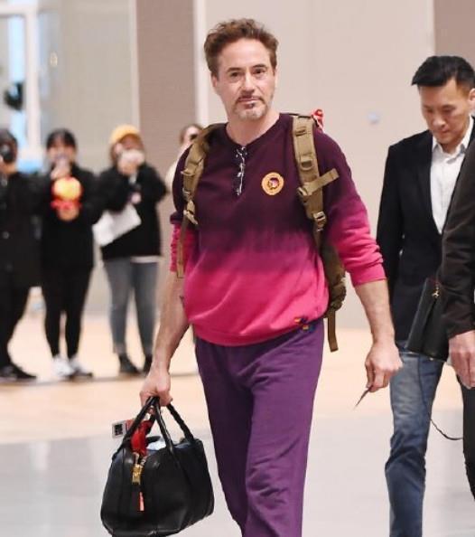  漫威公司|复联四：钢铁侠死了谁最伤心？不是小辣椒，而是主宰一切的他！