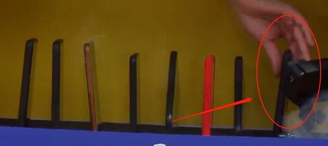  嘉宾|蔡徐坤不想买单，给baby夸彩虹屁却遭反怼，结果让人哭笑不得