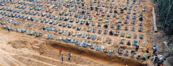 人类|防疫不力，巴西总统被告上国际法庭：“危害人类罪！”