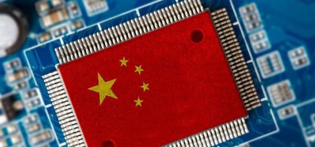 摄像头|中兴“王者归来”，推出全球首款屏下摄像手机！苹果当年失败了