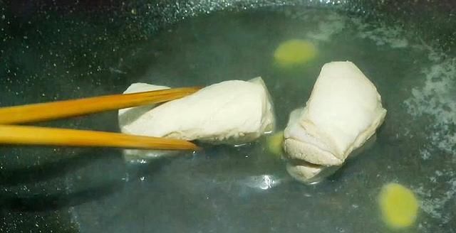  红烧|猪肉别红烧了，教你简单一做，一顿多吃3碗米饭，太香了