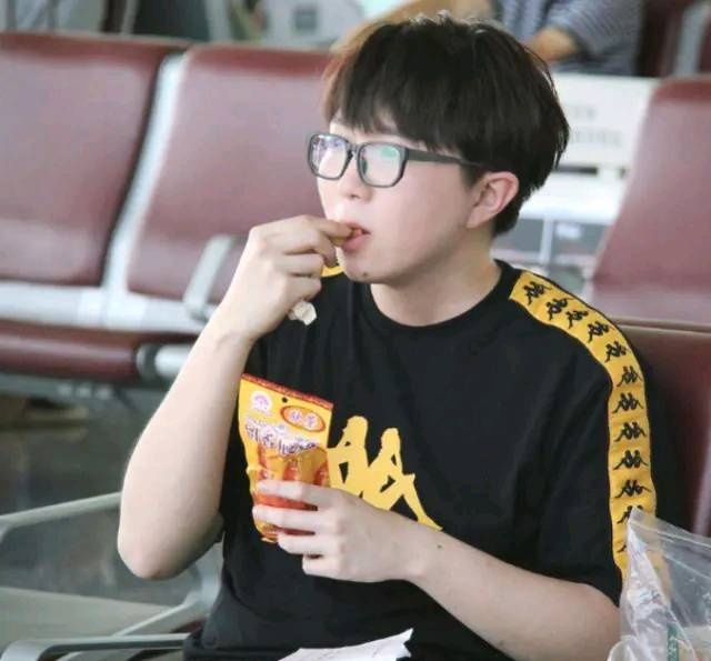  音乐|大男孩儿毛不易，为何却被众人吐槽江郎才尽