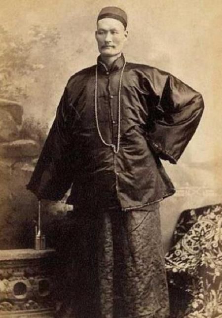  致富|比姚明还高的晚清第一巨人，周游列国靠表演致富，娶英国女子为妻