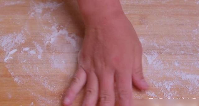  菜卷|这样用西葫芦做出的菜卷，每一层都裹满了馅料，吃起来非常的美味