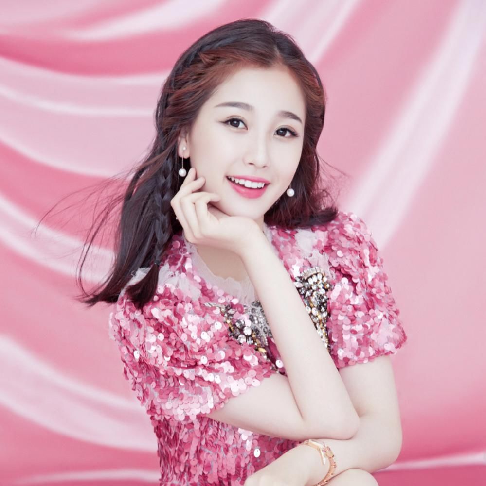 曝光|女团THE9写真曝光，虞书欣是真的美，却不是C位