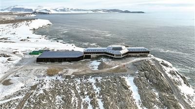 中国南极秦岭站昨日建成并投入使用