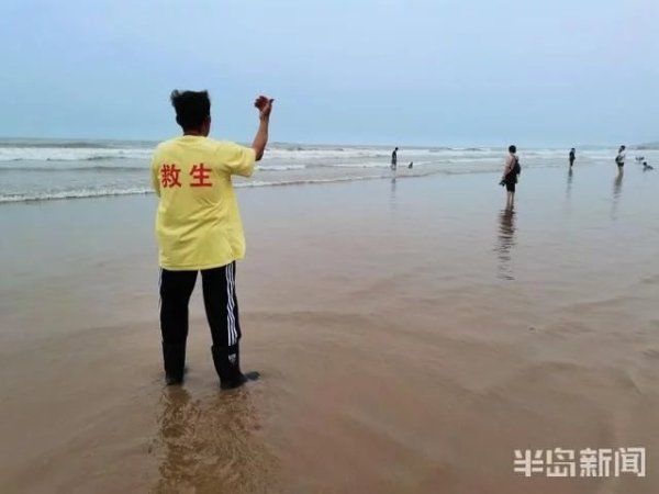 下海|受恶劣天气影响 青岛石老人海水浴场关闭请勿下海