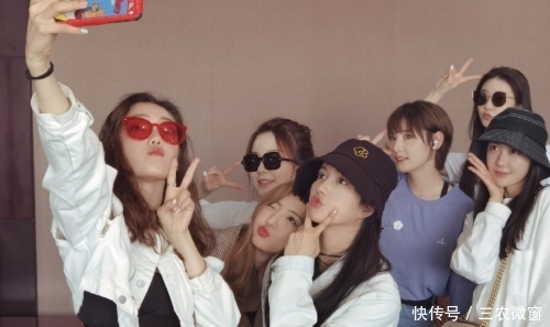 综艺|硬糖少女《超新星》还未结束,新综艺就已经出来,将搭档吴亦凡邓伦