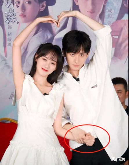  袁冰妍|一夜掉粉6W，吃完CP红利转身冷暴力女同事？刚火顶流要糊…