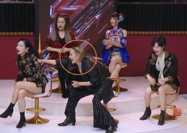  度夺|王霏霏观众喜爱度夺第一，宁静下意识动作被拍，是否服气一目了然