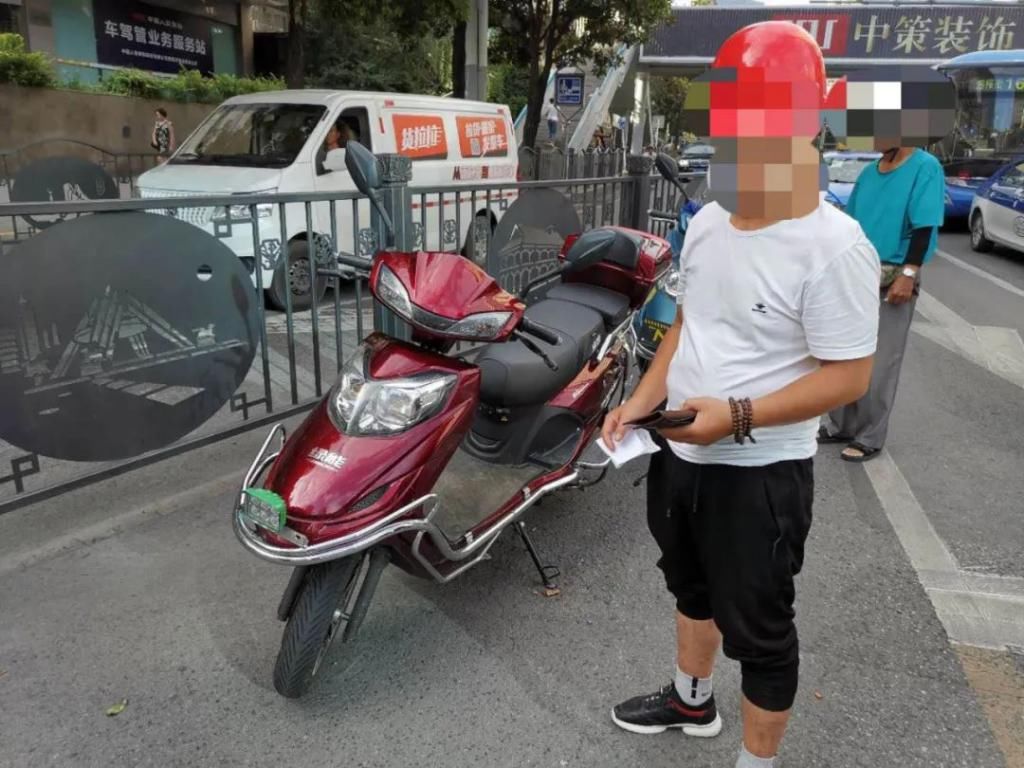  竟然|一次罚款，竟然打出近4米长的罚单……