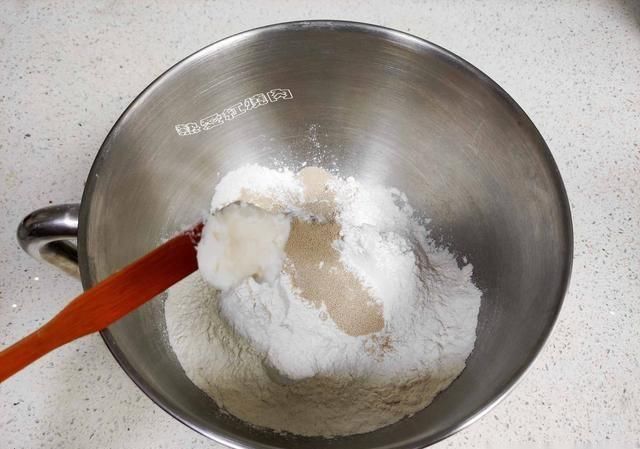 香味|西北人做馍馍离不开的苦豆粉，颜色好看还有股香味，你吃过吗？