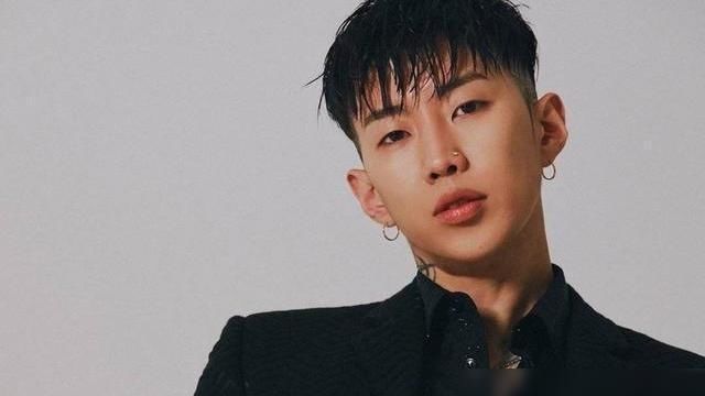  顶流|三档说唱节目全部官宣！三大顶流正面对战，哪档节目会更胜一筹？