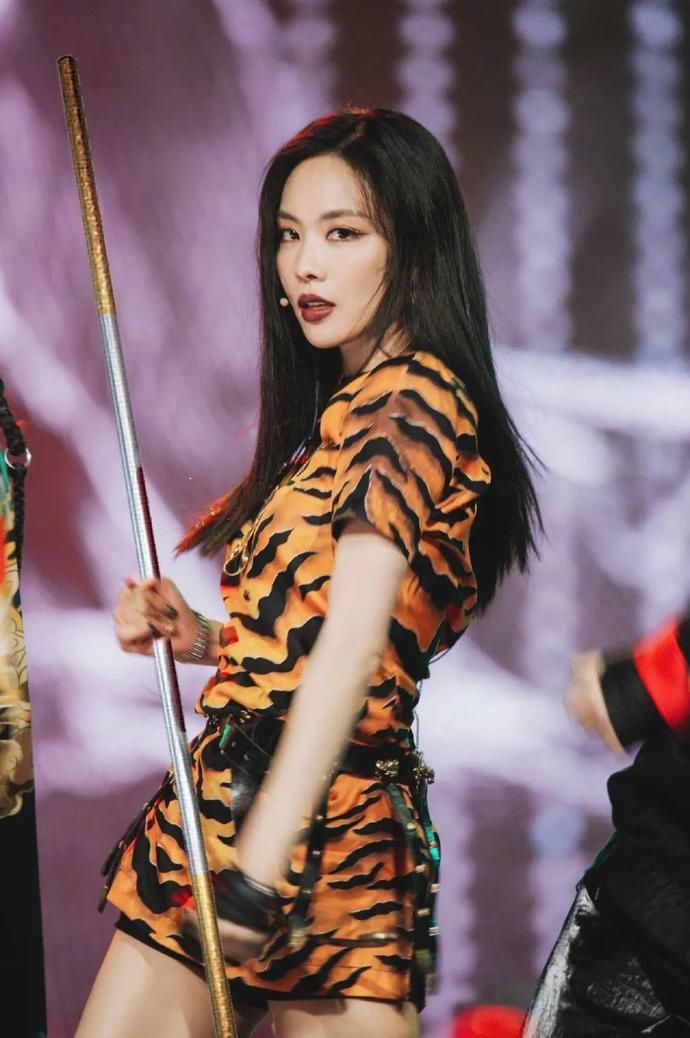  霏霏|不会吧，还有人不知道王霏霏实力有多强吗？