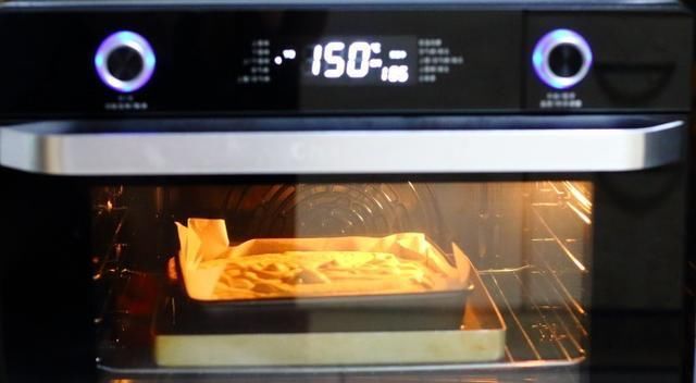 用刮刀|按照这个配方做的古早蛋糕,不塌陷,不开裂,像棉花一样柔软Q弹