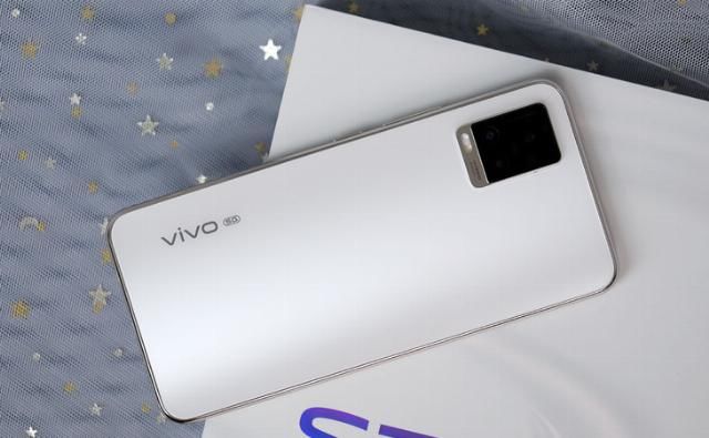  轻薄|vivo S7评测：轻薄高颜值 自拍神器