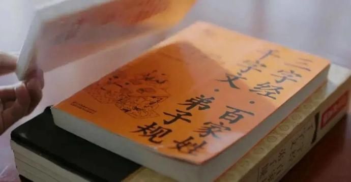  年度|年度最烂，这剧怎么过审的？